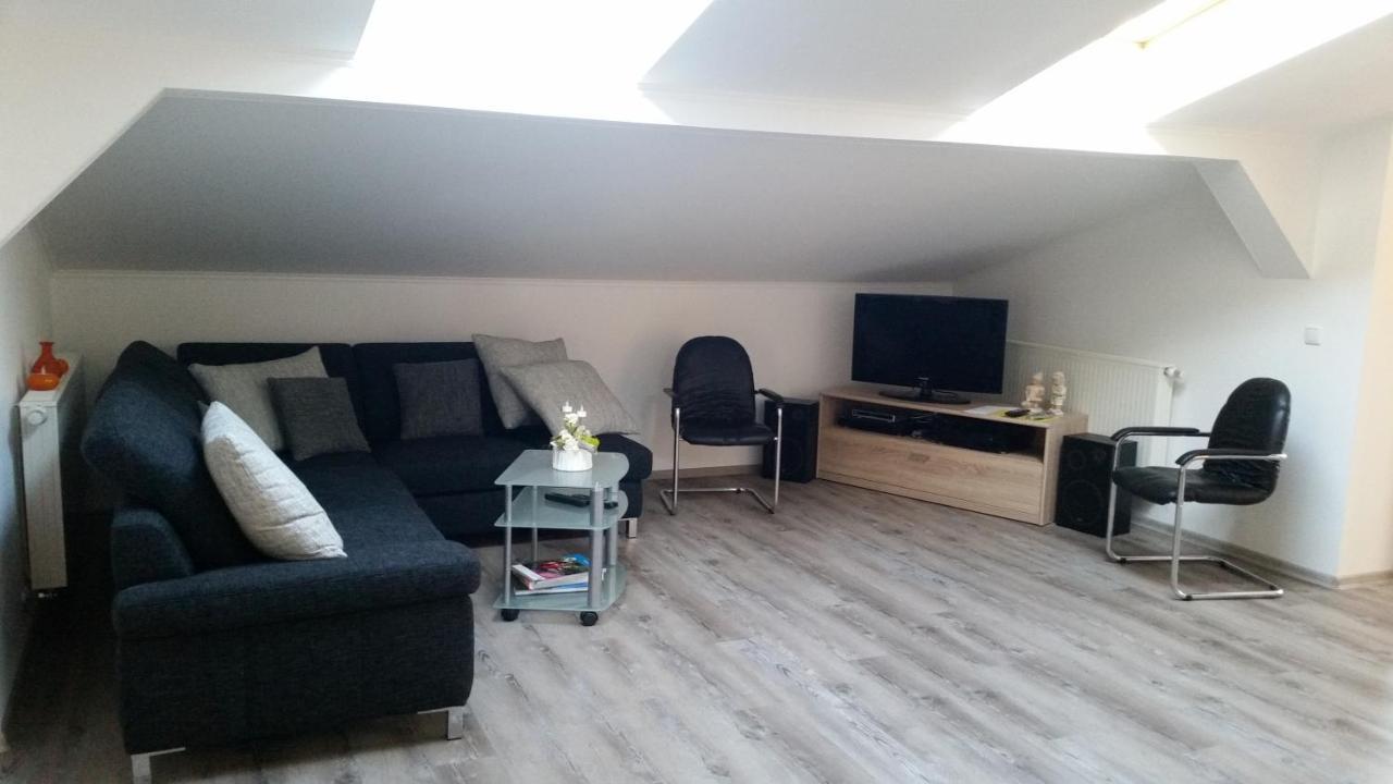 Ferienwohnung "Burgblick" An der Schmucke Bagian luar foto