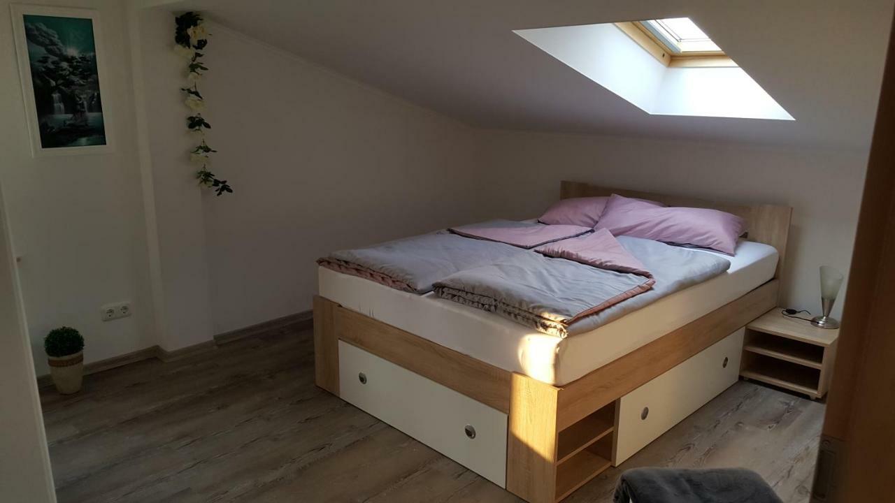 Ferienwohnung "Burgblick" An der Schmucke Bagian luar foto